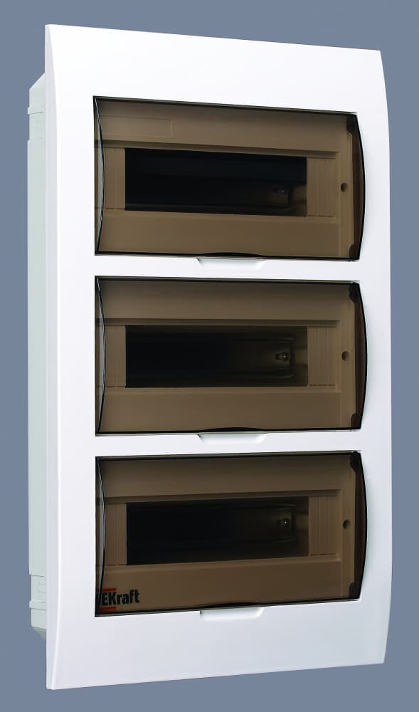 Корпус пластиковый встраиваемый прозр. дв. 3 ряда 36 модулей IP41 ЩРВ-П