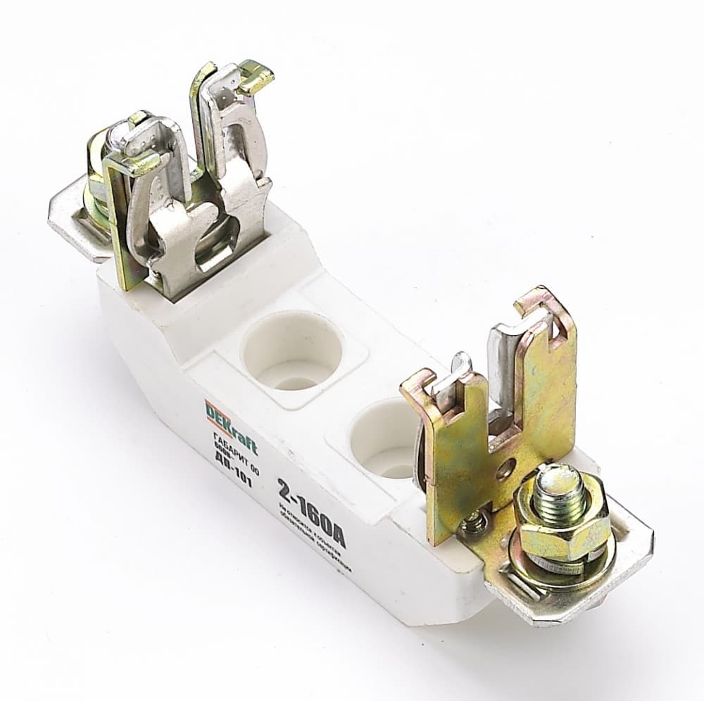 Держатель предохранителя ДП101-33-00